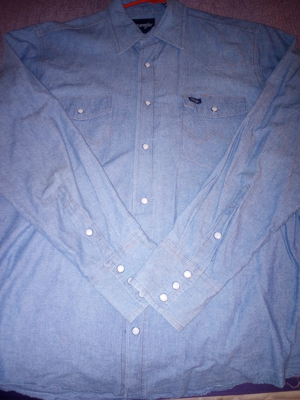 Wrangler Men's Light Denim Button-Up Western Shirt